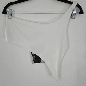 NWT One shoulder crop top asymmetrical hemline in white by naked wardrobe size M